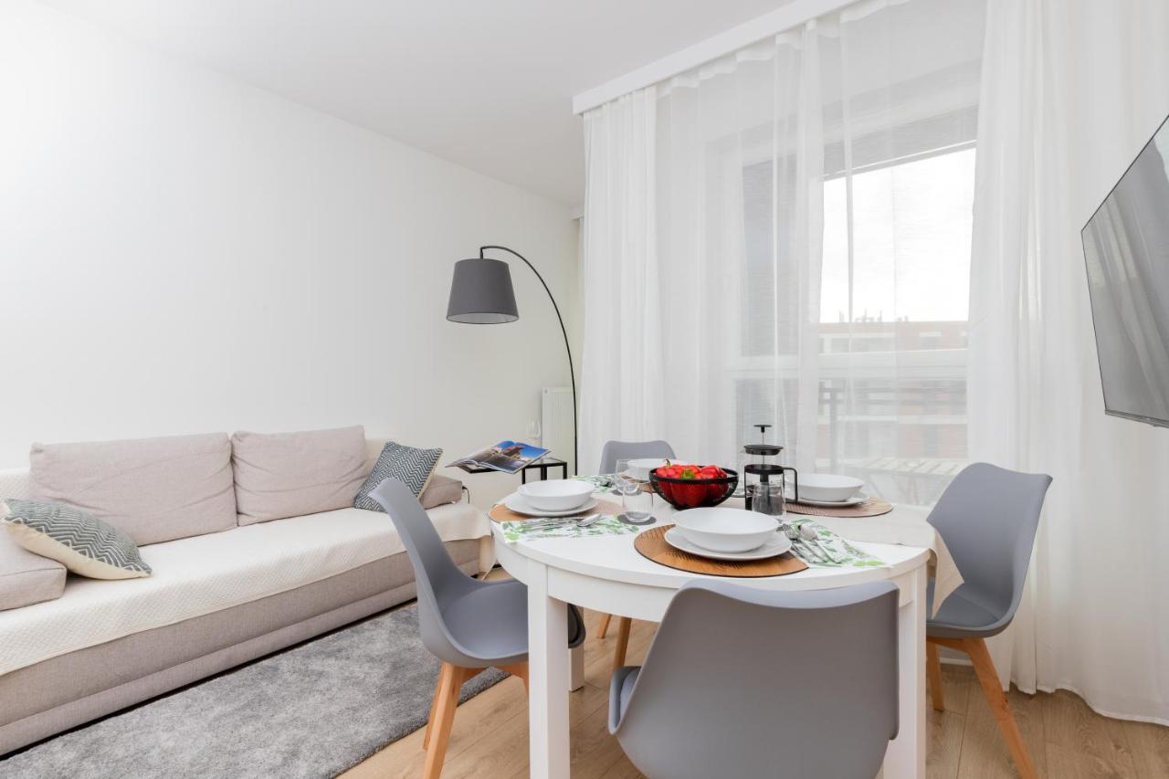 Baltic Nomad Studio Bastion Walowa Old Town By Noclegi Renters 格但斯克 外观 照片