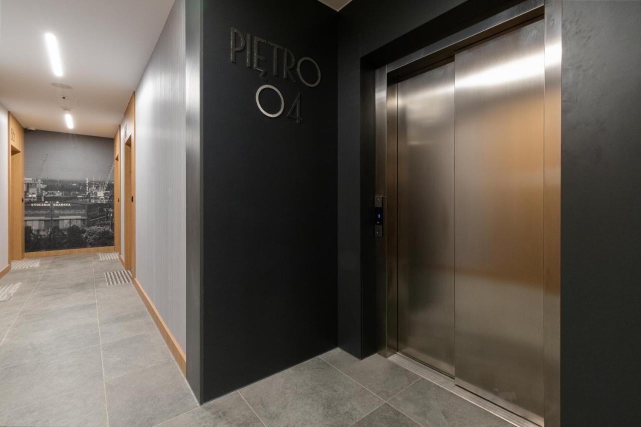 Baltic Nomad Studio Bastion Walowa Old Town By Noclegi Renters 格但斯克 外观 照片